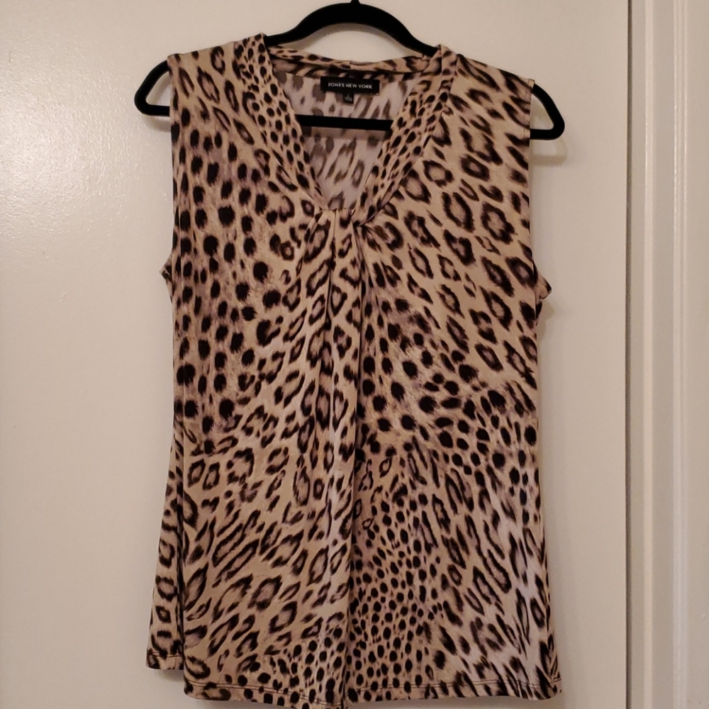 Jones New York leopard blouse
